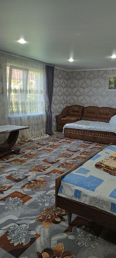 Zolotaya Buhta 10 Hotel Pizunda Esterno foto